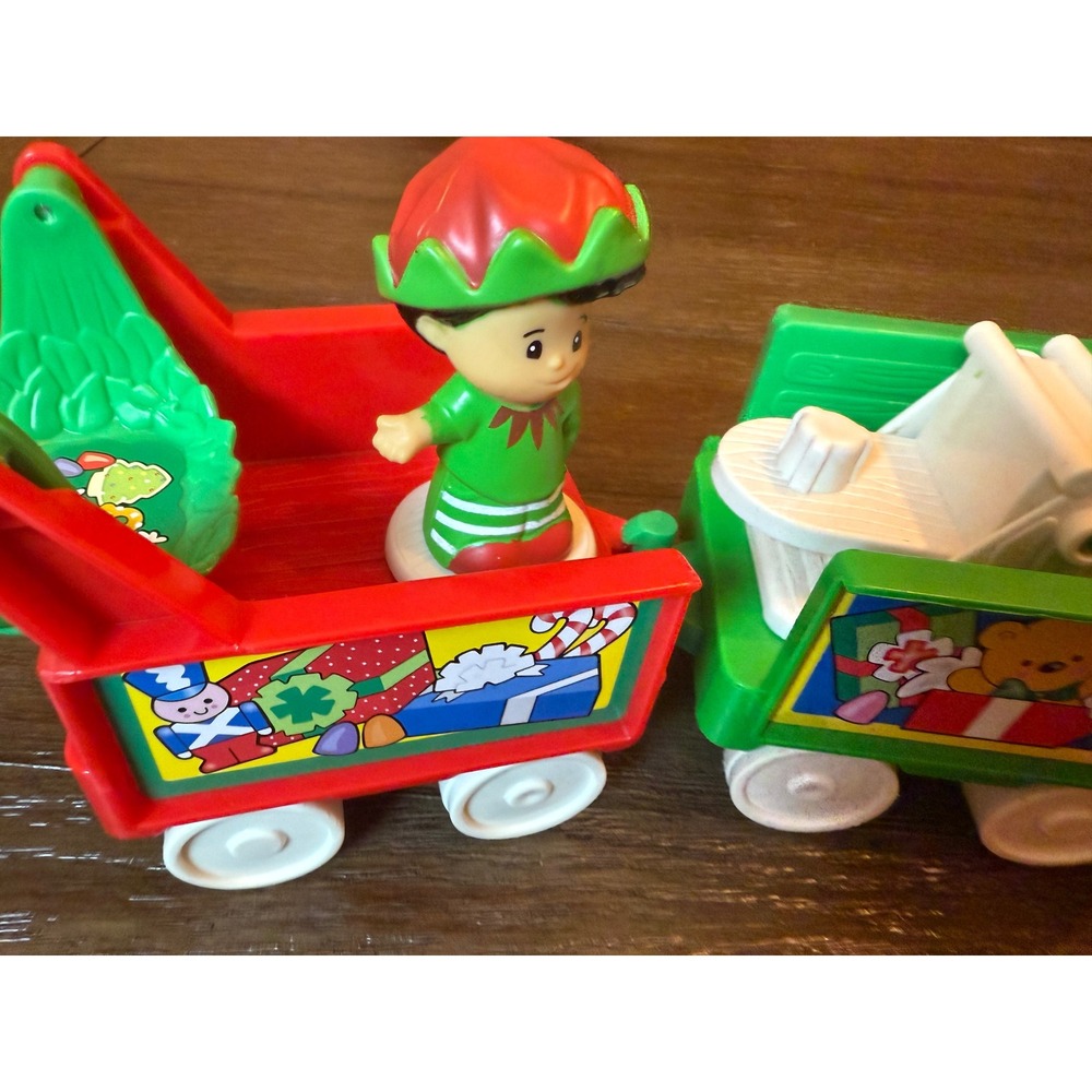 Fisher Price Little People Christmas Train Set Kids Unisex Red Green Holiday Toy